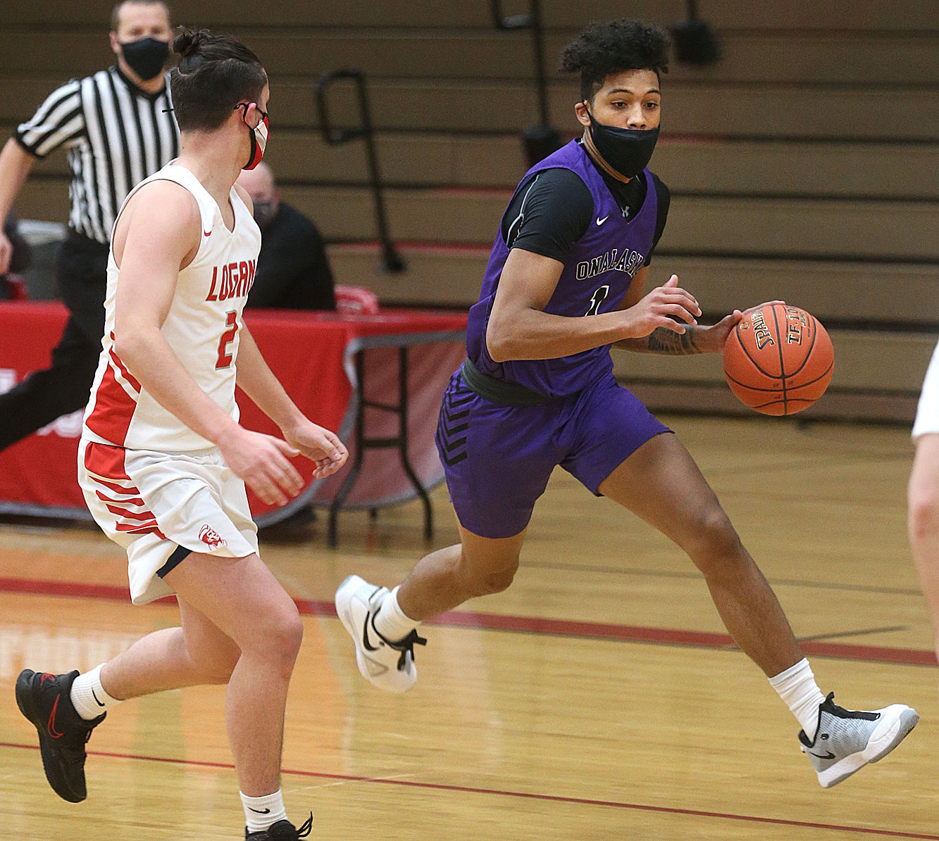 January 29: Onalaska vs Logan